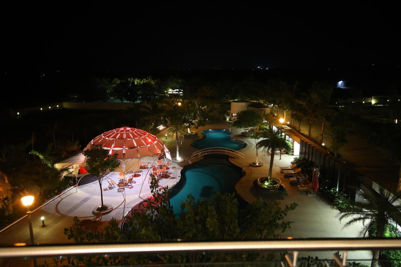 The Emerald Club ,Раджкот Екстер'єр фото
